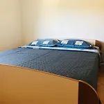 Lovre Apartamento *