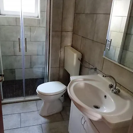 Lovre Apartman