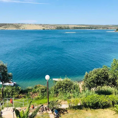 Lovre Posedarje